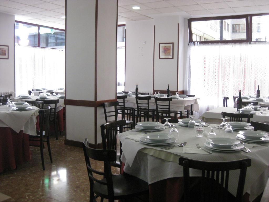 Hotel Acebos Azabache Gijon Exterior photo